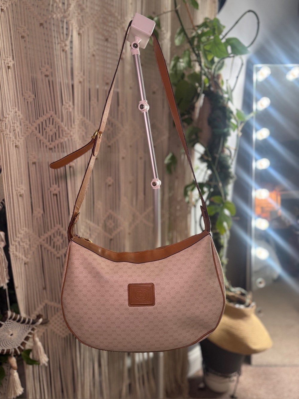 Gucci vintage Women’s Bag with Tan Trim